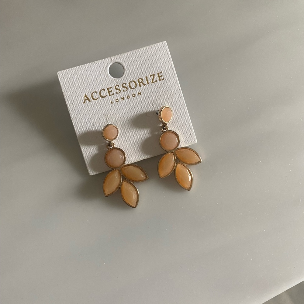 Accessorize Gold and Cream Leaf Earrings